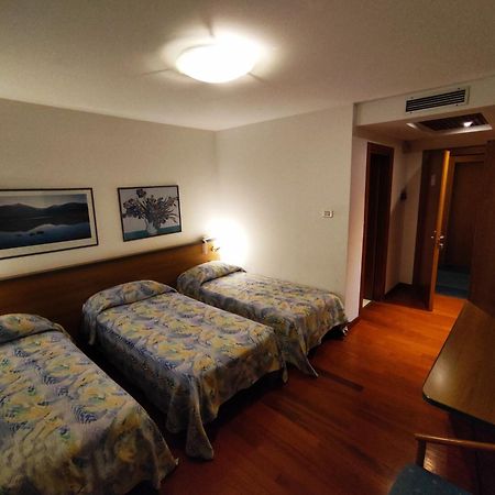 Hotel Luna Vigonovo  ภายนอก รูปภาพ