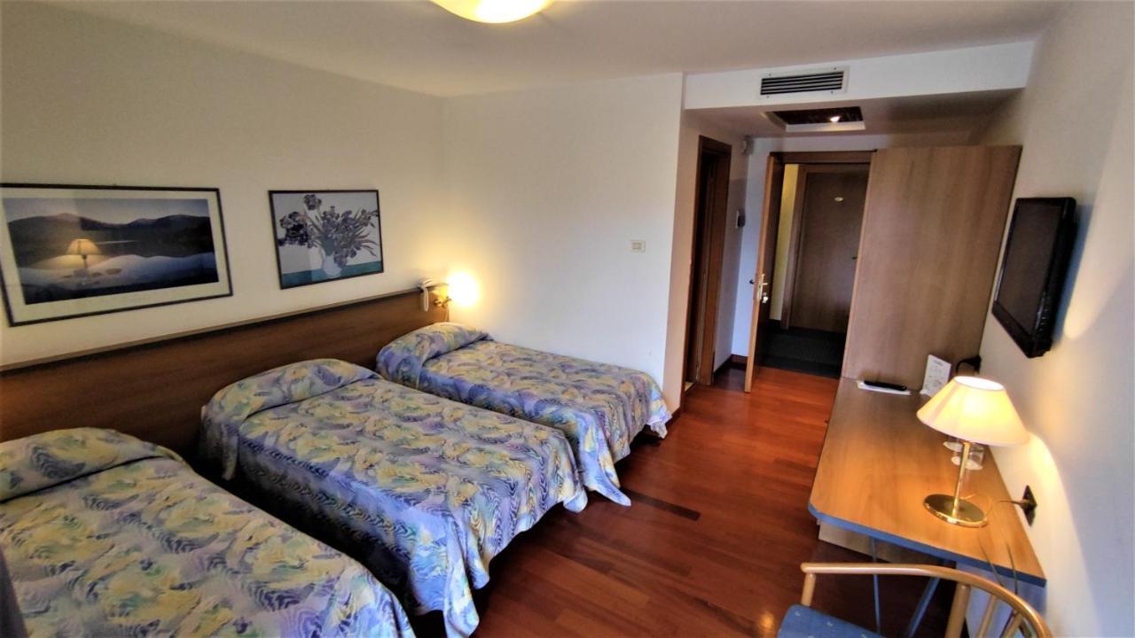 Hotel Luna Vigonovo  ภายนอก รูปภาพ
